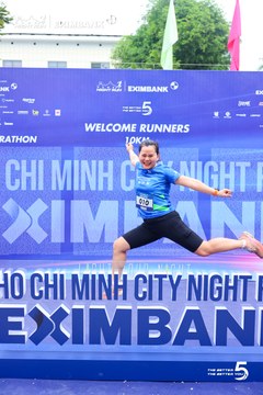 Photo HO CHI MINH CITY NIGHT RUN EXIMBANK 2026 - ed1fad66e187370b3f1618b140ac602e.jpg