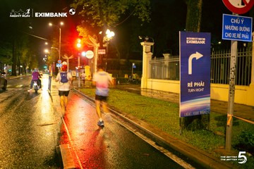 Photo HO CHI MINH CITY NIGHT RUN EXIMBANK 2026 - ed3e647e453ab9a36f13cc8e30f2d762.jpg