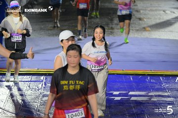 HO CHI MINH CITY NIGHT RUN EXIMBANK 2026 - Ảnh #4982461