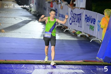 Photo HO CHI MINH CITY NIGHT RUN EXIMBANK 2026 - edd88e61f6f0d4460a4bec9674c4923d.jpg