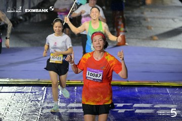 Photo HO CHI MINH CITY NIGHT RUN EXIMBANK 2026 - ee1293b4b3180de9188b8e8e3887af6c.jpg