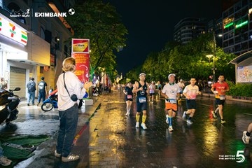 Ảnh sự kiện HO CHI MINH CITY NIGHT RUN EXIMBANK 2026 - efd7e88538184ae1cf7386bcd0e187c5.jpg