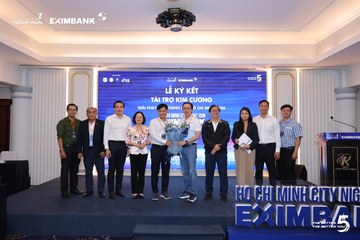 Photo HO CHI MINH CITY NIGHT RUN EXIMBANK 2026 - f00497d71d2557bbf23c0ce2b93a893a.jpg