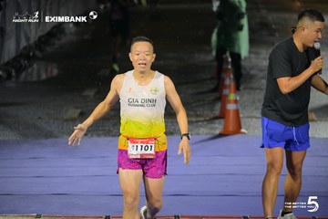 Photo HO CHI MINH CITY NIGHT RUN EXIMBANK 2026 - f06f97156837667b119520873c57f373.jpg