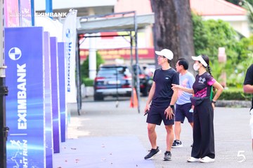 Photo HO CHI MINH CITY NIGHT RUN EXIMBANK 2026 - f0d9ac0bee98d061a5d13e37b73e49f8.jpg