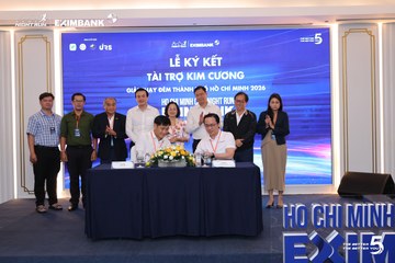 Photo HO CHI MINH CITY NIGHT RUN EXIMBANK 2026 - f1172db66a515ec6a3a60c34cb2c8219.jpg