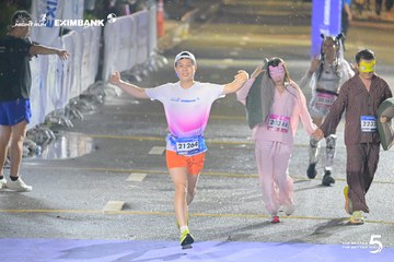 HO CHI MINH CITY NIGHT RUN EXIMBANK 2026 - Ảnh #4983164