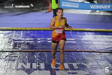 Photo HO CHI MINH CITY NIGHT RUN EXIMBANK 2026 - f190de35e3799a32b07037cd7f3c5a68.jpg