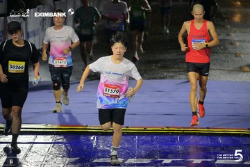 Photo HO CHI MINH CITY NIGHT RUN EXIMBANK 2026 - f411a841e39b4685009fd36917ecb832.jpg