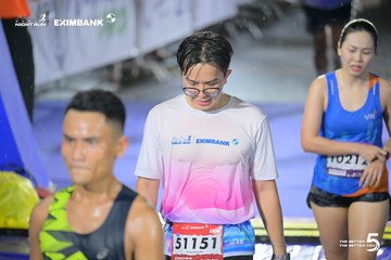 Ảnh sự kiện HO CHI MINH CITY NIGHT RUN EXIMBANK 2026 - f4b7fcc770ddd69d6ce628a192a1eafb.jpg