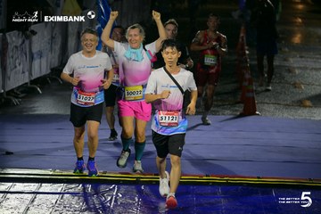 Photo HO CHI MINH CITY NIGHT RUN EXIMBANK 2026 - f4bdbe7c0fc84ba8d93d03438d5360f2.jpg