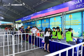 Photo HO CHI MINH CITY NIGHT RUN EXIMBANK 2026 - f50302cfa3fc01b8aea2cbbe9031aa68.jpg