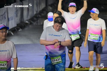 HO CHI MINH CITY NIGHT RUN EXIMBANK 2026 - Ảnh #4981892