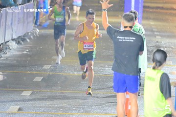 Photo HO CHI MINH CITY NIGHT RUN EXIMBANK 2026 - f5c59ee08eac8623b2be56f475a190d9.jpg