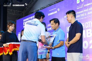Photo HO CHI MINH CITY NIGHT RUN EXIMBANK 2026 - f5f4f6562d519db11c671792bf08c4fc.jpg