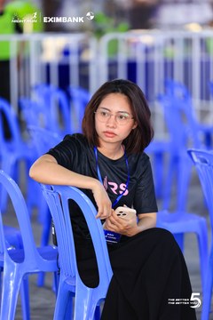Photo HO CHI MINH CITY NIGHT RUN EXIMBANK 2026 - f60a93fe6c3829a6b1f277cf899e5da3.jpg