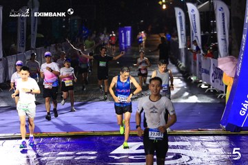 HO CHI MINH CITY NIGHT RUN EXIMBANK 2026 - Ảnh #4987714