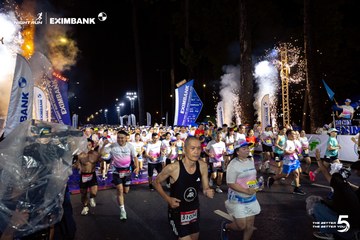 Ảnh sự kiện HO CHI MINH CITY NIGHT RUN EXIMBANK 2026 - f7182f76747a1dc1bd7c4c1767ebdad0.jpg