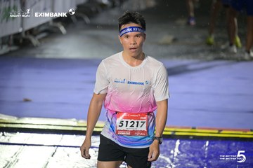 Photo HO CHI MINH CITY NIGHT RUN EXIMBANK 2026 - f74751491837b3b8eda9e6ef4d12d052.jpg
