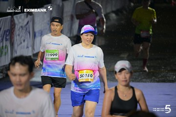Photo HO CHI MINH CITY NIGHT RUN EXIMBANK 2026 - f76d9f50fb666b5dcb1646f025930ffd.jpg