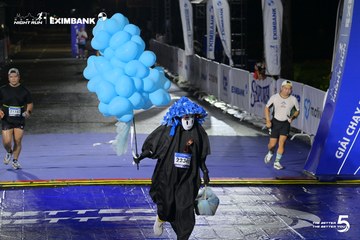 HO CHI MINH CITY NIGHT RUN EXIMBANK 2026 - Ảnh #4985440
