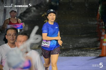 Photo HO CHI MINH CITY NIGHT RUN EXIMBANK 2026 - f7d43a155a2c03c4c85ec2ed8389e61e.jpg