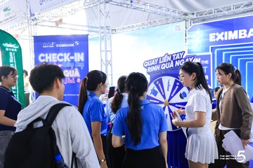 Photo HO CHI MINH CITY NIGHT RUN EXIMBANK 2026 - f81b43a3e6ba6d9524833bee03c27f8a.jpg