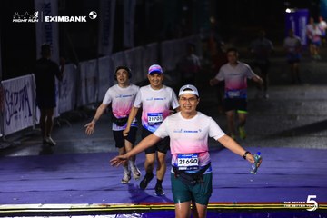 HO CHI MINH CITY NIGHT RUN EXIMBANK 2026 - Ảnh #4986474