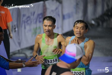 Photo HO CHI MINH CITY NIGHT RUN EXIMBANK 2026 - f8fa9b10d92a148422078a9a08f4d3ef.jpg