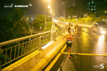 Photo HO CHI MINH CITY NIGHT RUN EXIMBANK 2026 - f9a60de1db6c575ca4fb650fb3bafe12.jpg