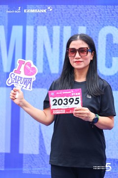 Photo HO CHI MINH CITY NIGHT RUN EXIMBANK 2026 - fb8b9d346bfedd2156beb5a68d8b94e2.jpg