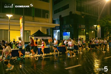 Photo HO CHI MINH CITY NIGHT RUN EXIMBANK 2026 - fbca81e5bf69a489f5fe11a0735753d9.jpg