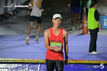 Photo HO CHI MINH CITY NIGHT RUN EXIMBANK 2026 - fc1854a2a94d56579646fe7f7e3e71b8.jpg