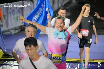 Photo HO CHI MINH CITY NIGHT RUN EXIMBANK 2026 - fc1dd9e860ea3ef555db2330db57ac7b.jpg