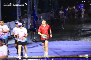HO CHI MINH CITY NIGHT RUN EXIMBANK 2026 - Ảnh #4987777