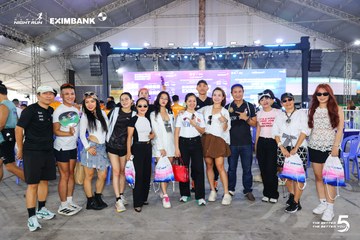 Photo HO CHI MINH CITY NIGHT RUN EXIMBANK 2026 - fc926ca7abfc15d9b168f7a0753ad0b7.jpg