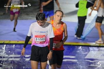 Photo HO CHI MINH CITY NIGHT RUN EXIMBANK 2026 - fe206b96e2b3ff359184e6cf2c15be34.jpg