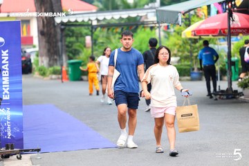 Photo HO CHI MINH CITY NIGHT RUN EXIMBANK 2026 - fe3264f4ac6833d1920d748c81229453.jpg