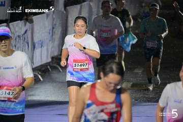 Photo HO CHI MINH CITY NIGHT RUN EXIMBANK 2026 - feae4f82adb0374e9dfb8c48370f3020.jpg