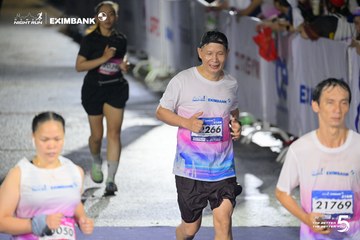 HO CHI MINH CITY NIGHT RUN EXIMBANK 2026 - Ảnh #4986217