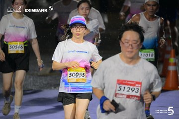Photo HO CHI MINH CITY NIGHT RUN EXIMBANK 2026 - ff9427952995fe86e831d6ba2d10abbd.jpg