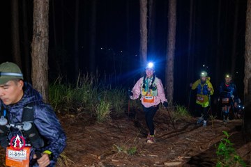 Ảnh sự kiện PRENN TRAIL SUMMIT 2025 - 4e0c02f1f62a517f6f4324fbaf1a462b.jpg
