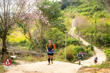 Ảnh sự kiện PRENN TRAIL SUMMIT 2025 - 8d6c82f3a7d3924fd346bbd2a9b8fc80.jpg