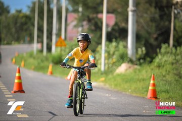 Ảnh sự kiện VIETNAM TRIFACTOR 2026 - 400b570a9914512964aa51744343d3c2.jpg