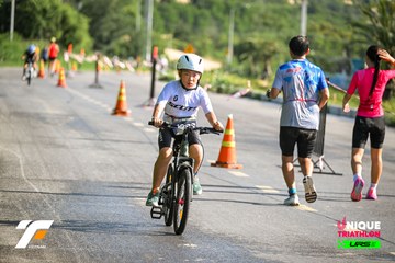 Ảnh sự kiện VIETNAM TRIFACTOR 2026 - 693cc4a340ff41636e50623f2fb9d801.jpg