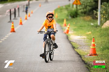 Ảnh sự kiện VIETNAM TRIFACTOR 2026 - 805ea5dcf1e082bbe922a34e7c4e9a9a.jpg