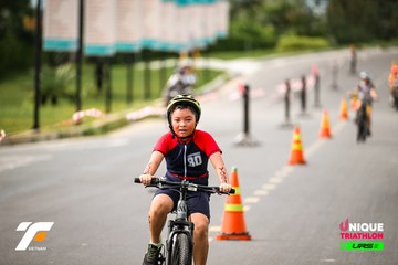 Ảnh sự kiện VIETNAM TRIFACTOR 2026 - 87c237d3a9ea6791b7e1f7edfe243f61.jpg