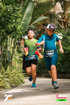 Ảnh sự kiện VIETNAM TRIFACTOR 2026 - b145542d77507f791efd804eb1f1d21a.jpg
