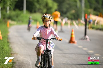 Ảnh sự kiện VIETNAM TRIFACTOR 2026 - b53619a18370f2fb38969a421b50856e.jpg
