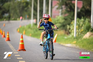Ảnh sự kiện VIETNAM TRIFACTOR 2026 - ba32d74f0490c6342c011894d0e56192.jpg